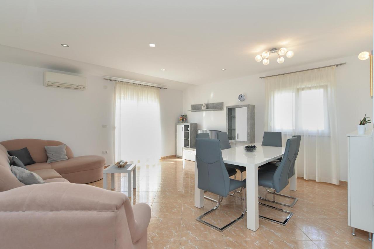 Apartment Patricia 1756 Pula Ngoại thất bức ảnh